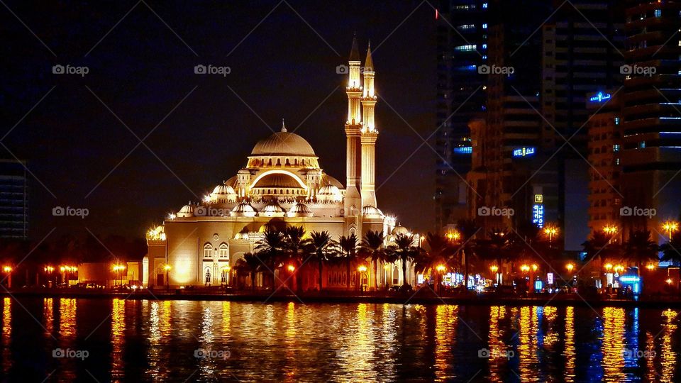 TWO THINGS DEFINE
YOUR PATIENCE
WHEN YOU HAVE NOTHING
YOUR ATTITUDE WHEN YOU HAVE EVERYTHING...