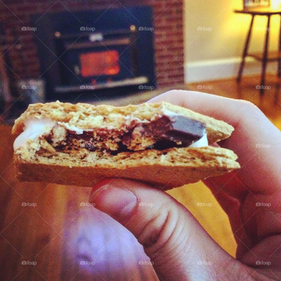 Indoor s'mores