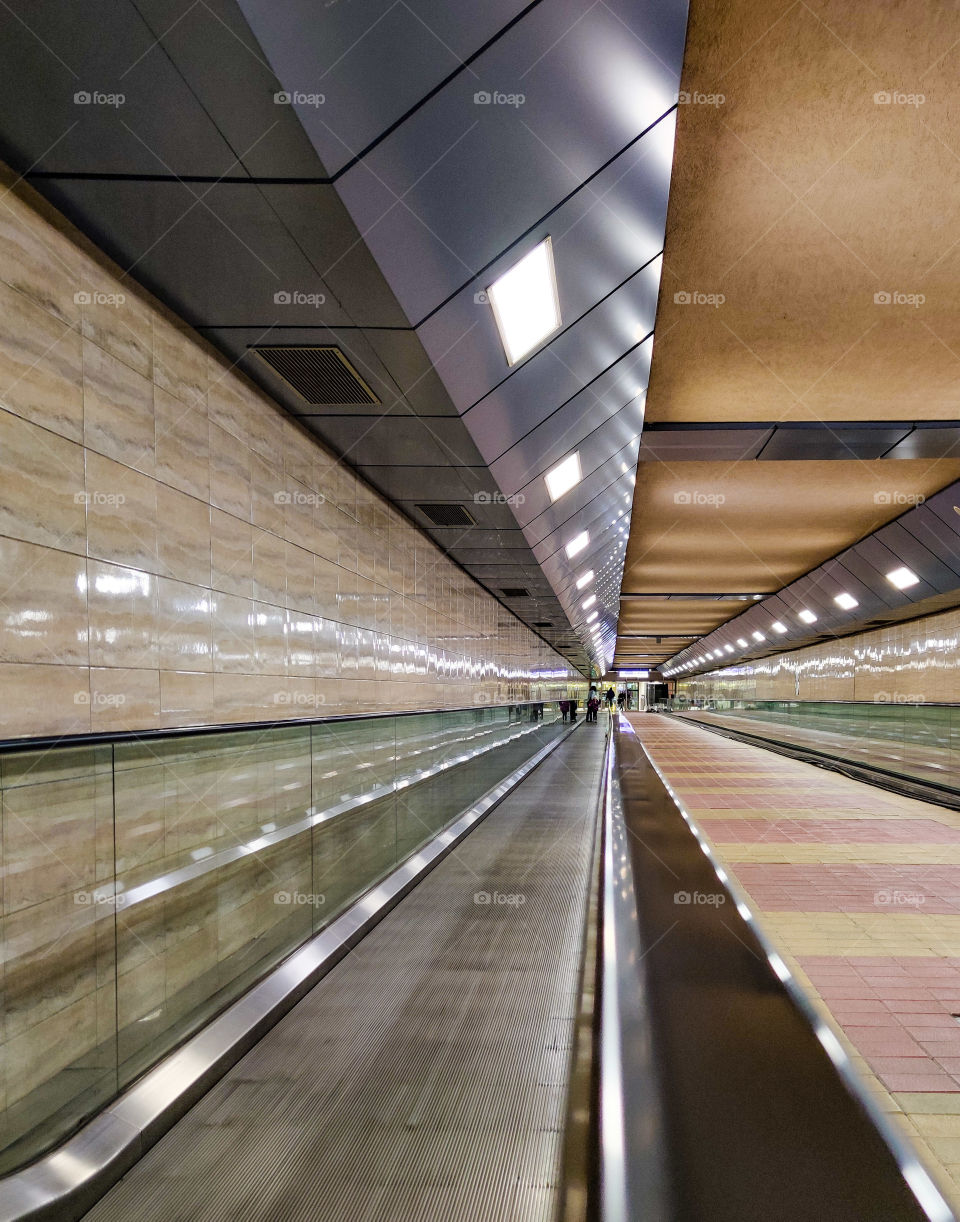 Tunnel perspective in lights