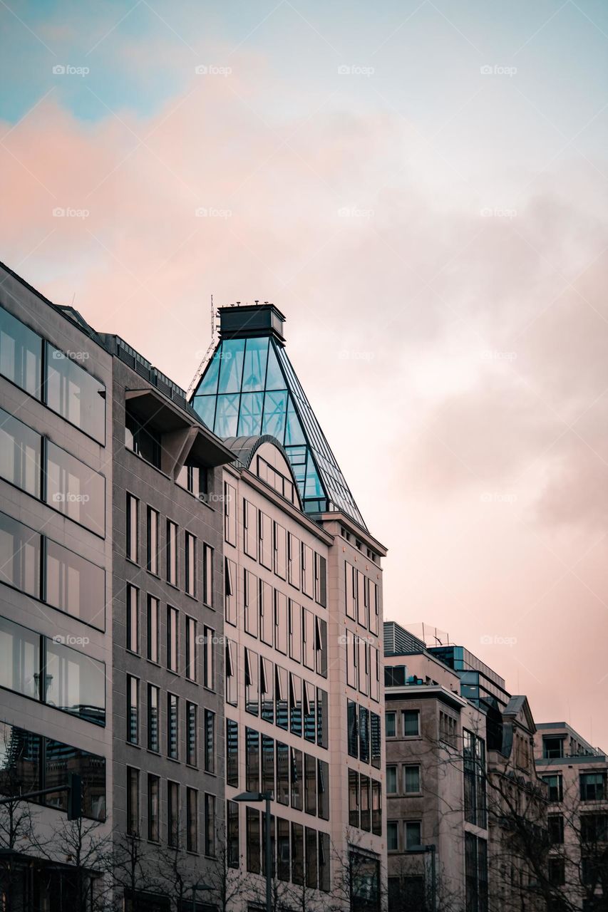 Cinematic moods of a unique building