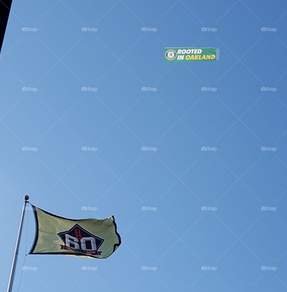 Team Flags for Oakland and San Francisco