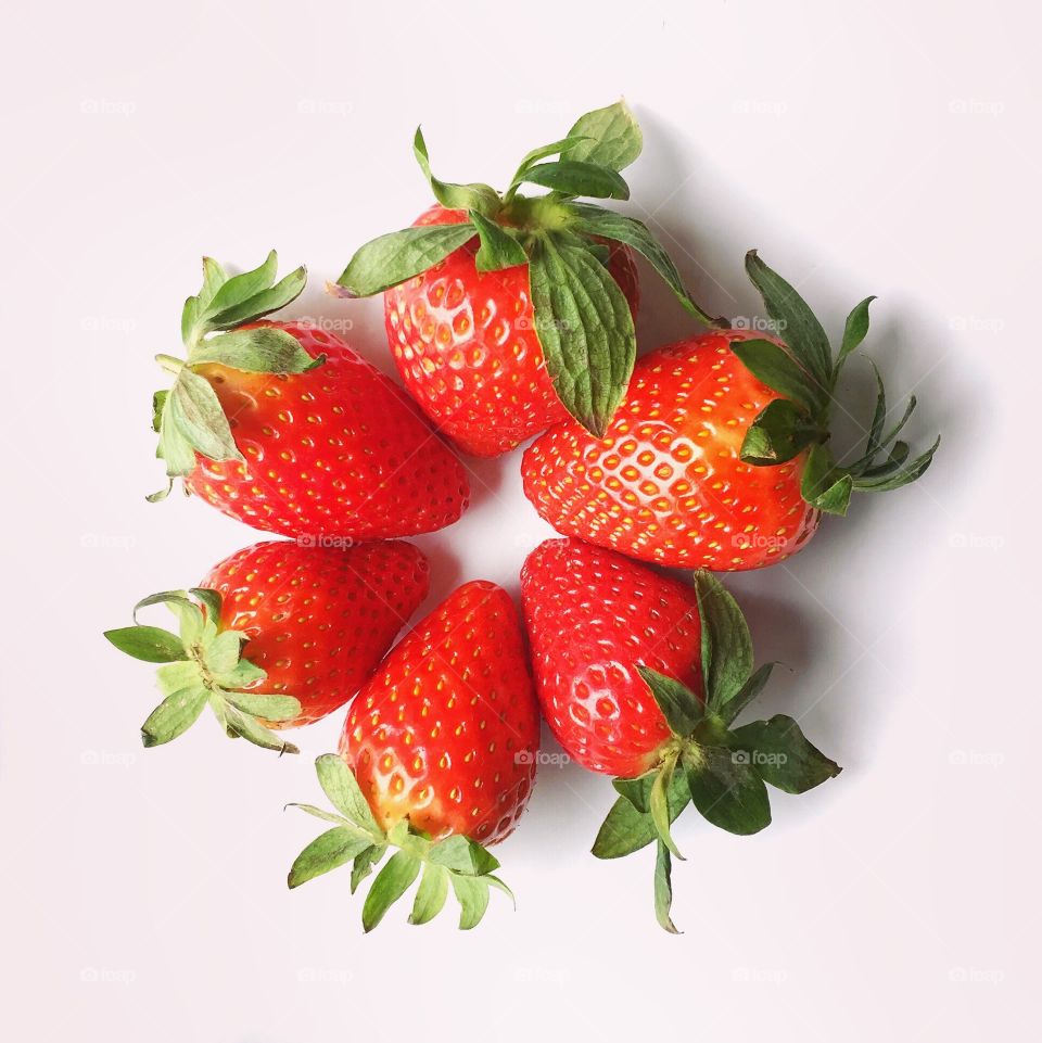 Strawberries in a circle
