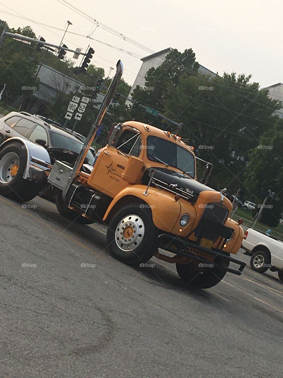 The good ole days when they made trucks to be trucks. Looks in showroom condition.