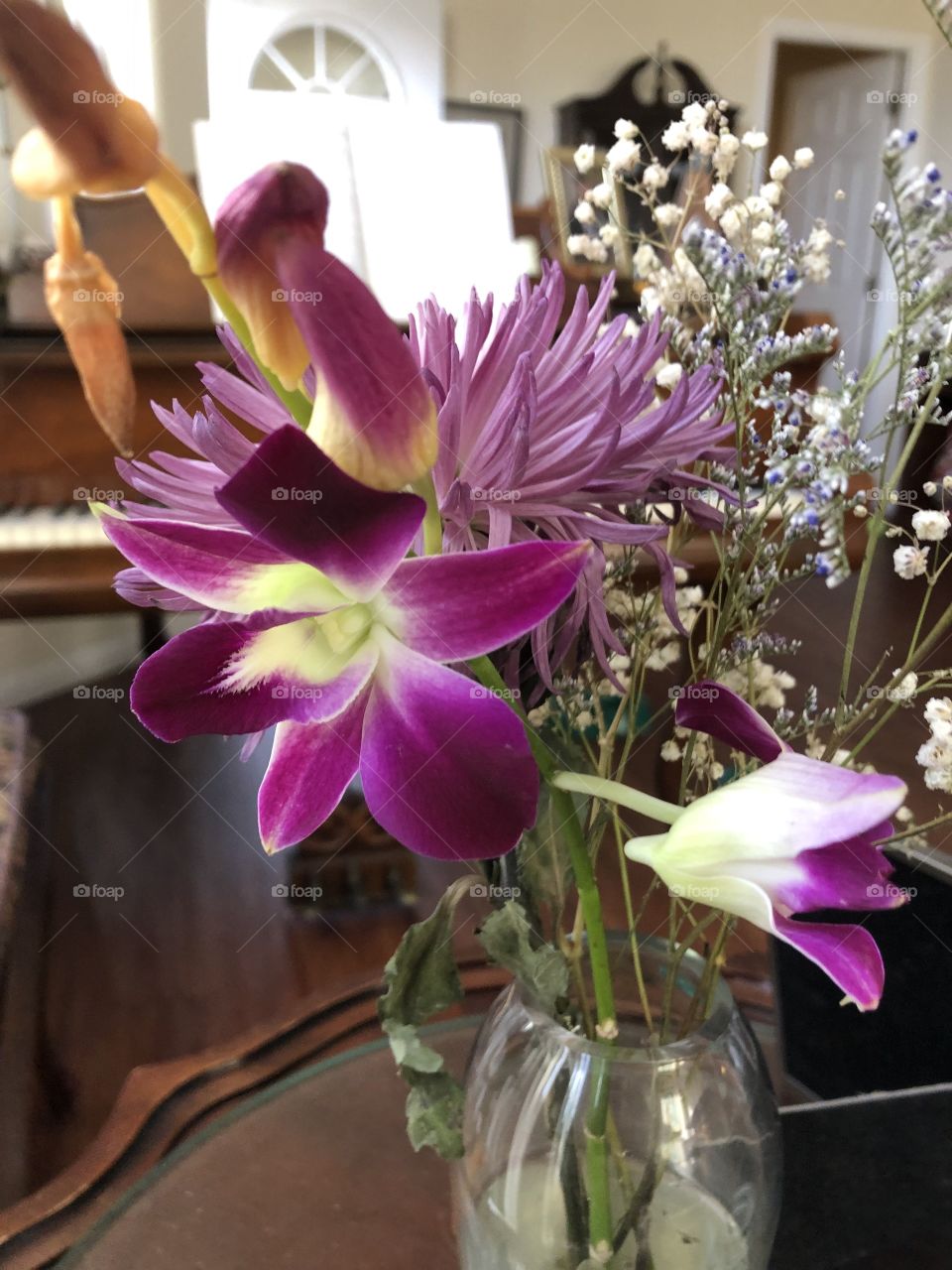Purple flowers bouquet 