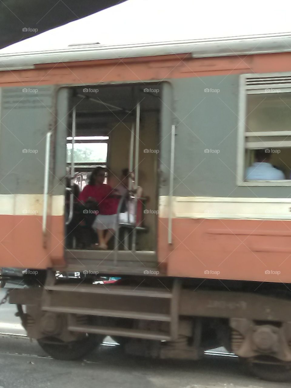 travelling train