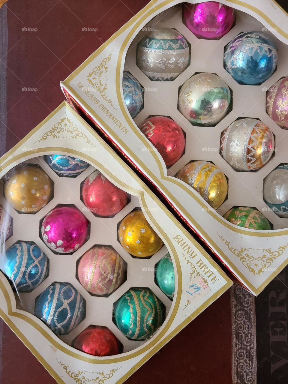 Beautiful boxed vintage mercury glass Christmas ornaments, mint in box muted pale colors 
