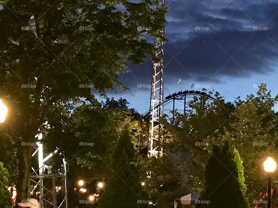 Night coaster and the moon