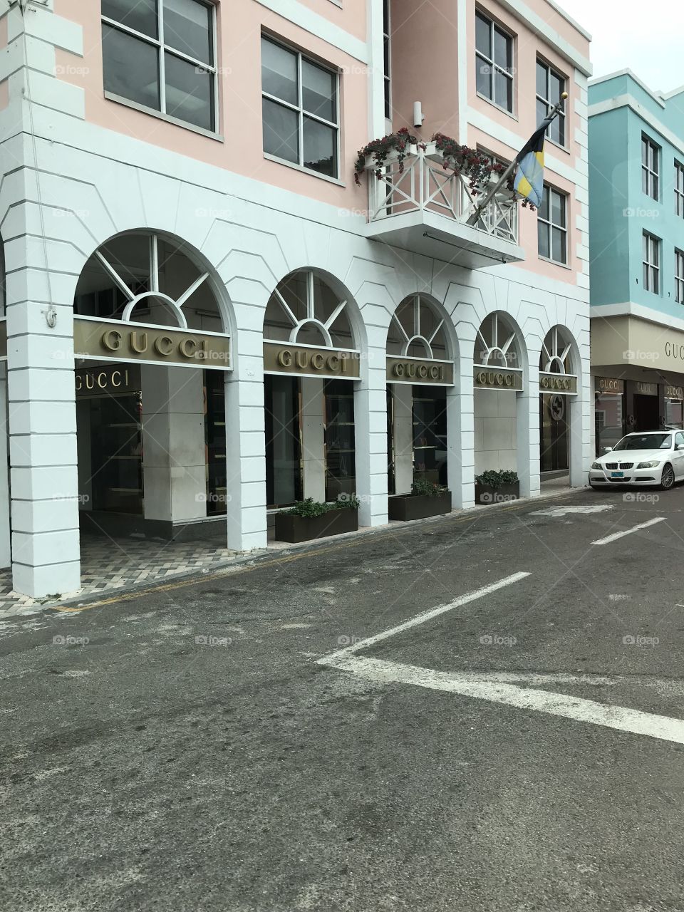 Gucci Store In The Bahamas 