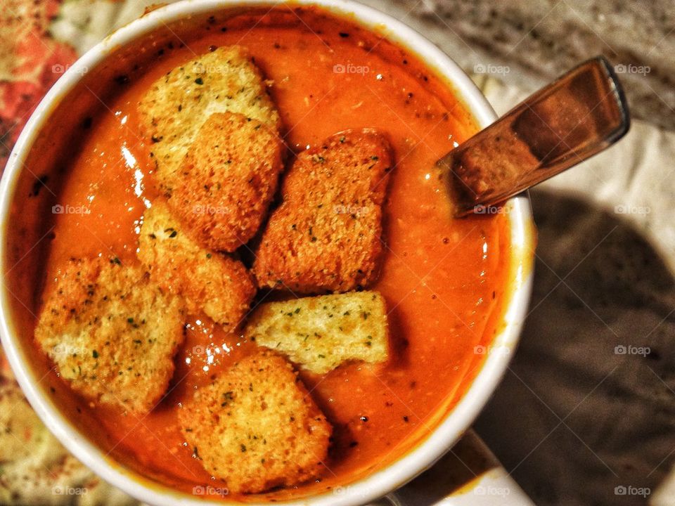 Hot tomato soup