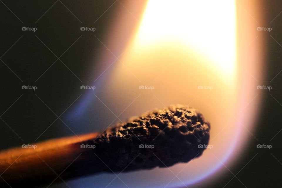 keep that fire alive in you.....
macroshot...match stick....