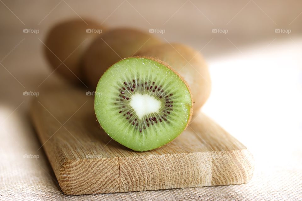 Kiwi fruits 