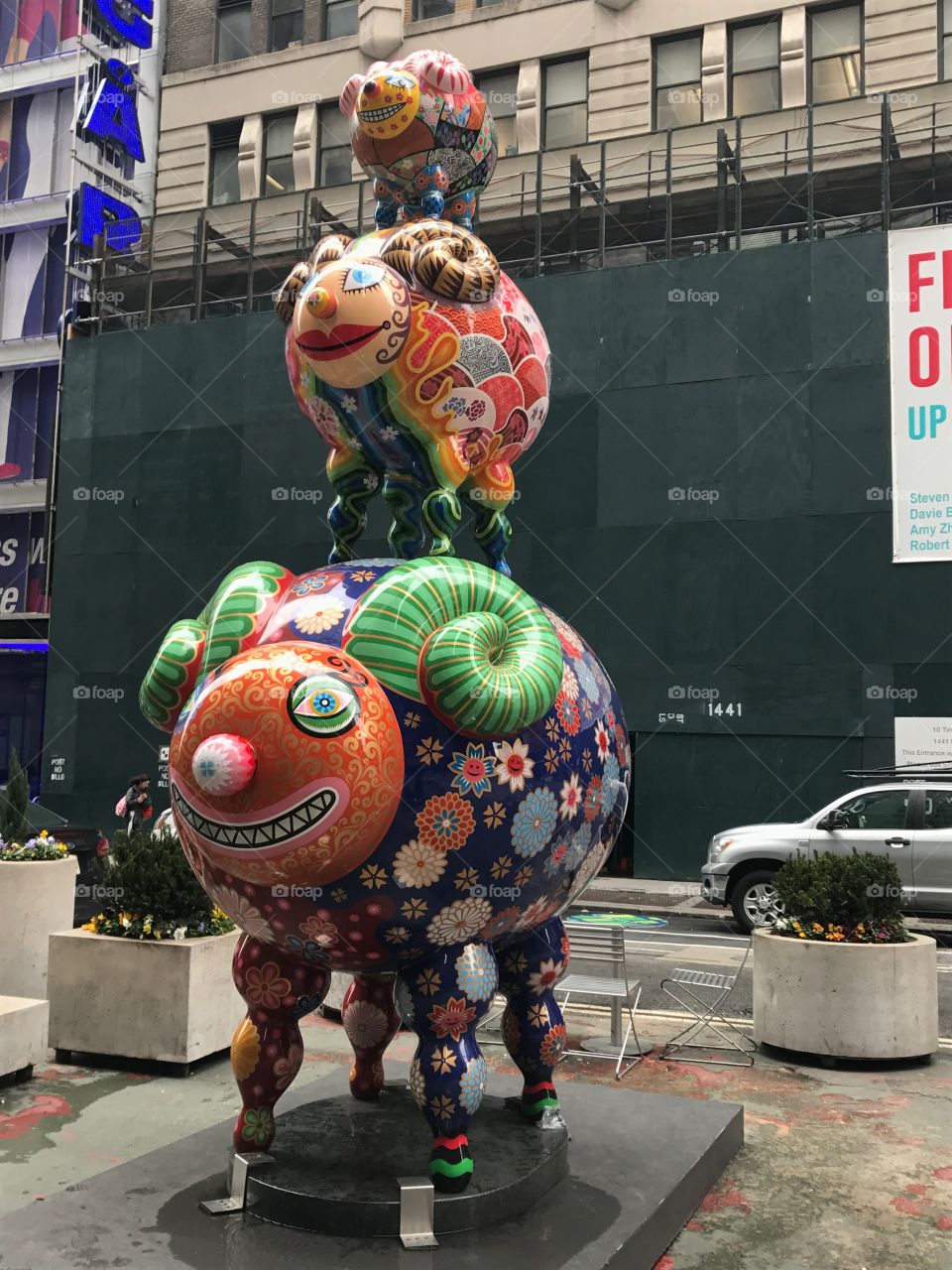 Funny sculptures on Broadway 