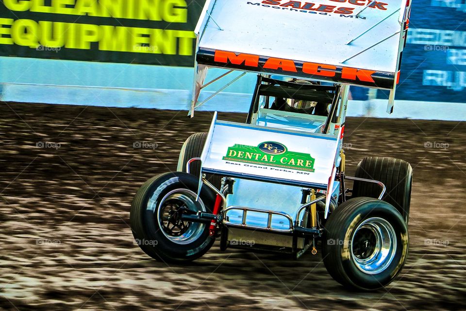 410 Outlaw Sprint Race Car racing Action photo 