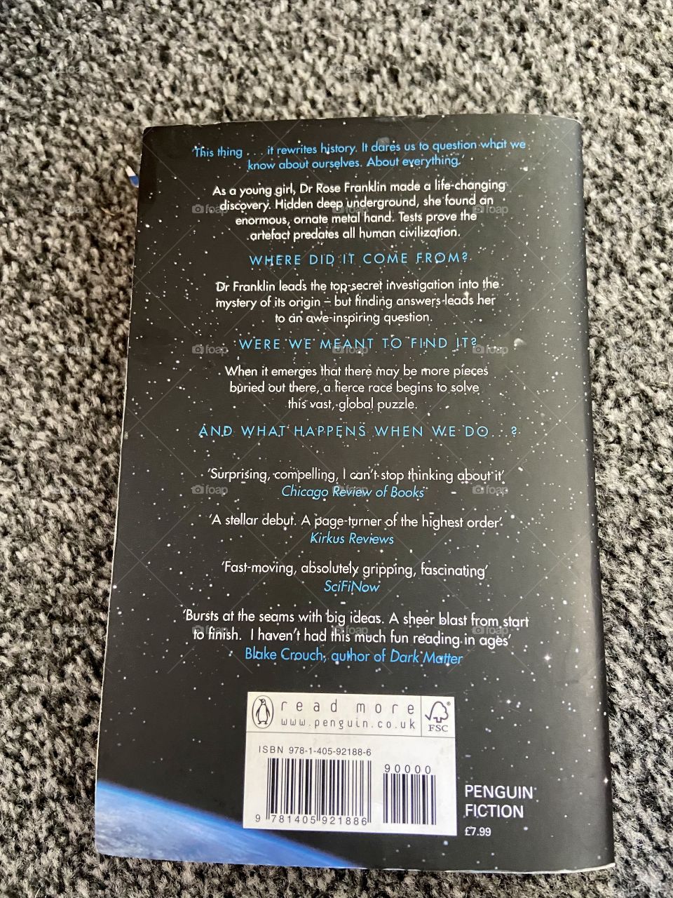 The Themis Files - Book 1 - Sleeping Giants by Slyvain Neuvel ❤️