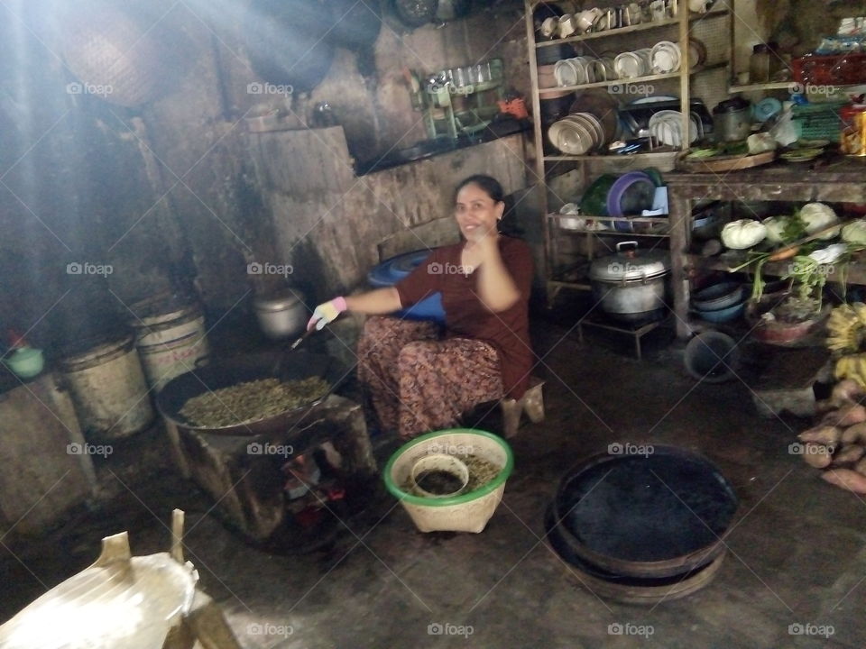 traditional coffee cooking