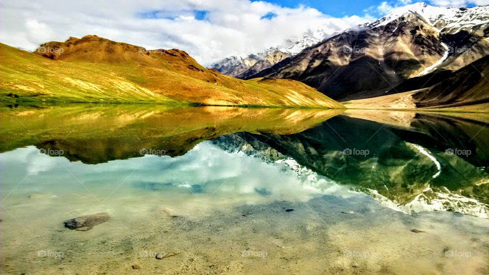 mountain mornings filling the lake