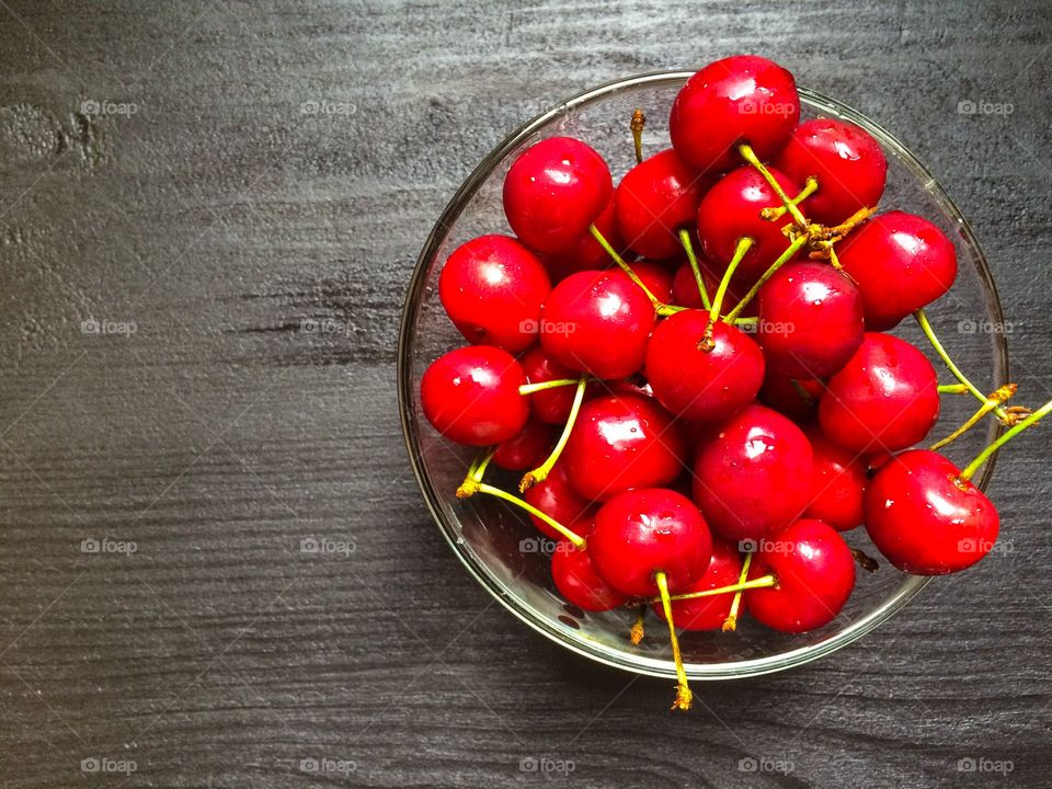 Red cherry 