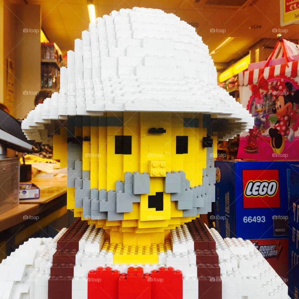 LEGO 