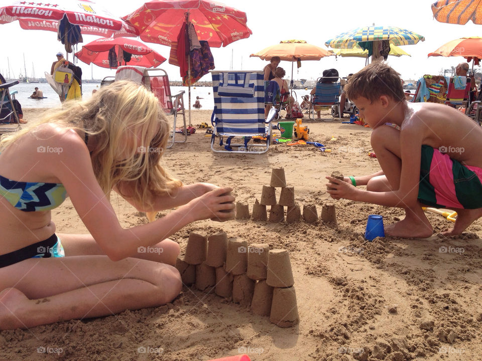 beach summer children play by ingvild73