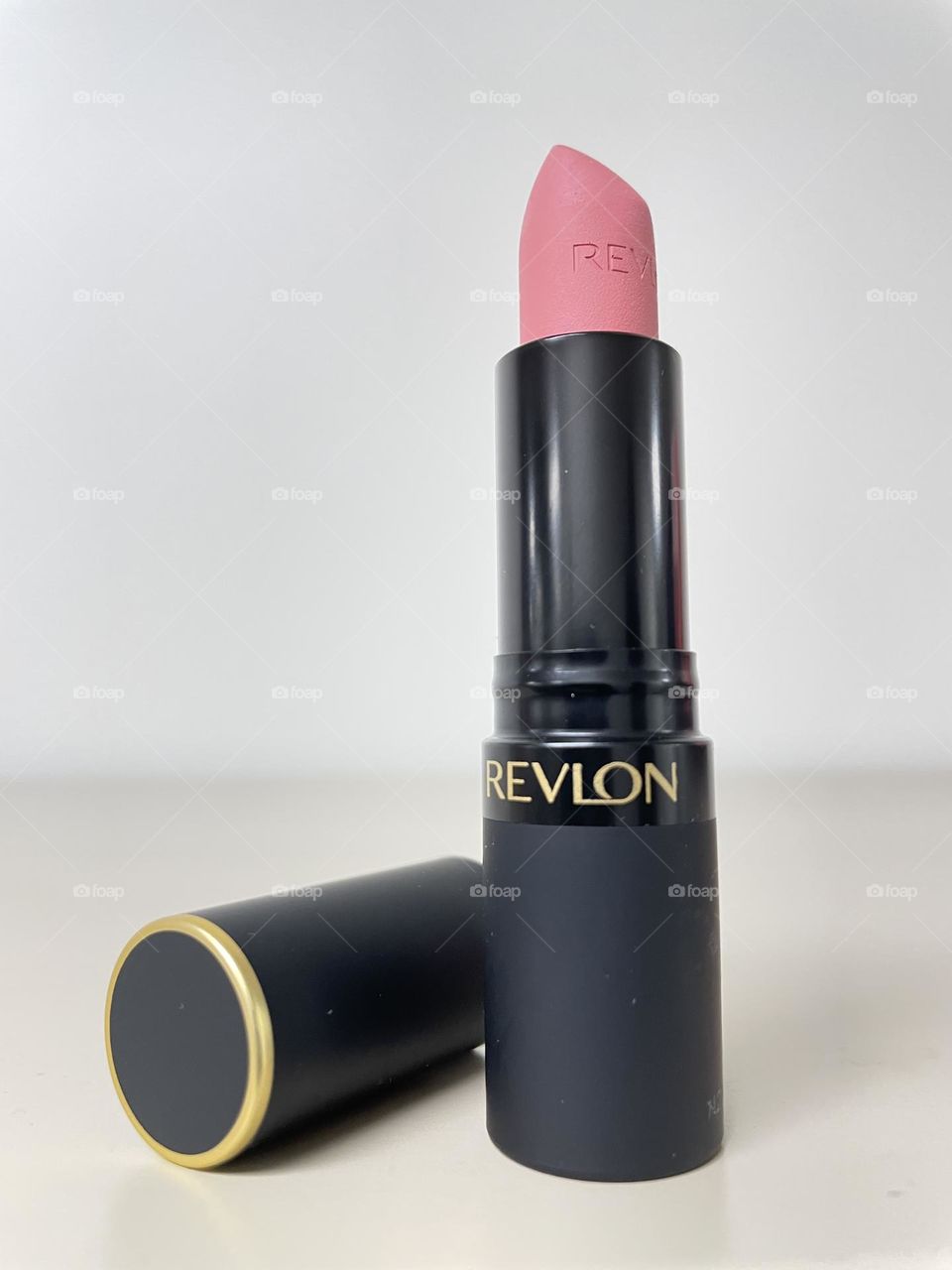 Revlon super lustrous lipstick- new matte finish in Candy Addict @hoosiermamapics 
