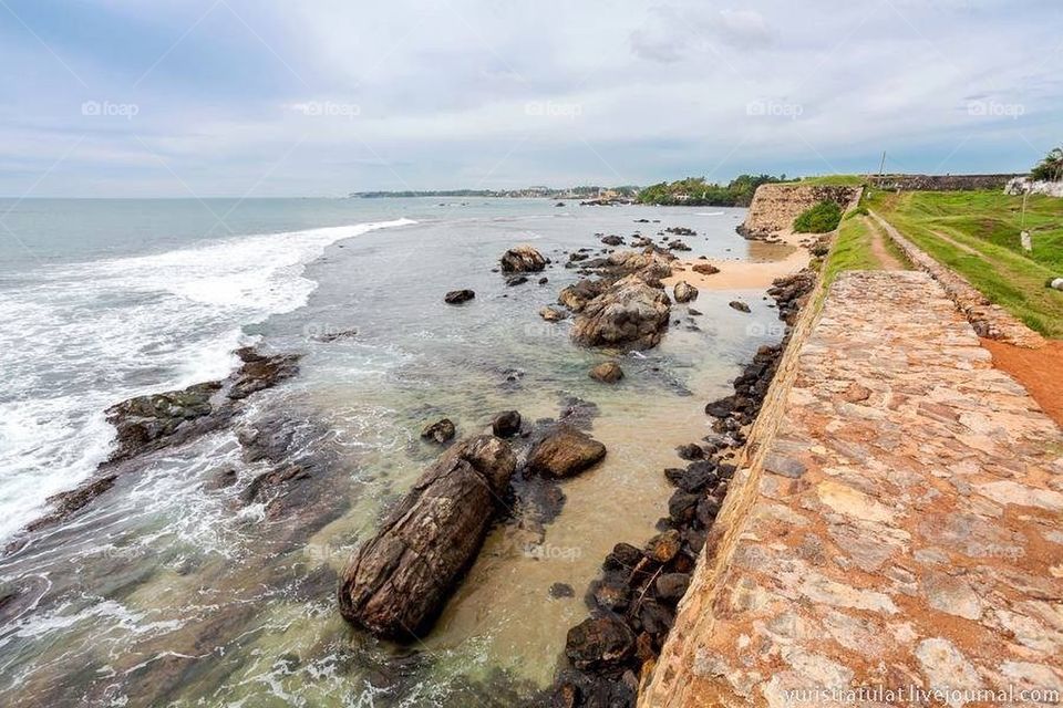 Galle fort sea