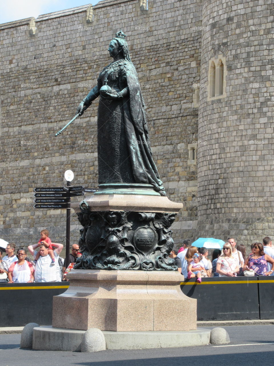 Statue of Queen Victoria