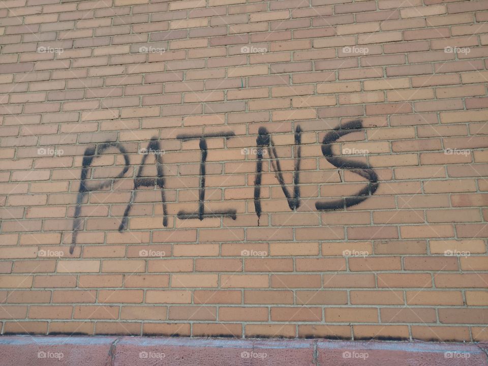 Building graffiti always has a way of explaining our present day culture
