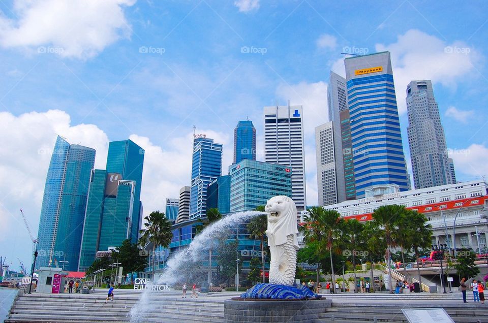 Merlion fountain