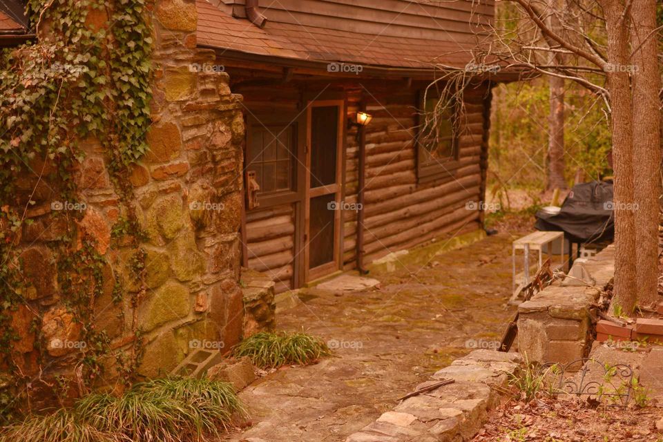 old cabin home in Georgia