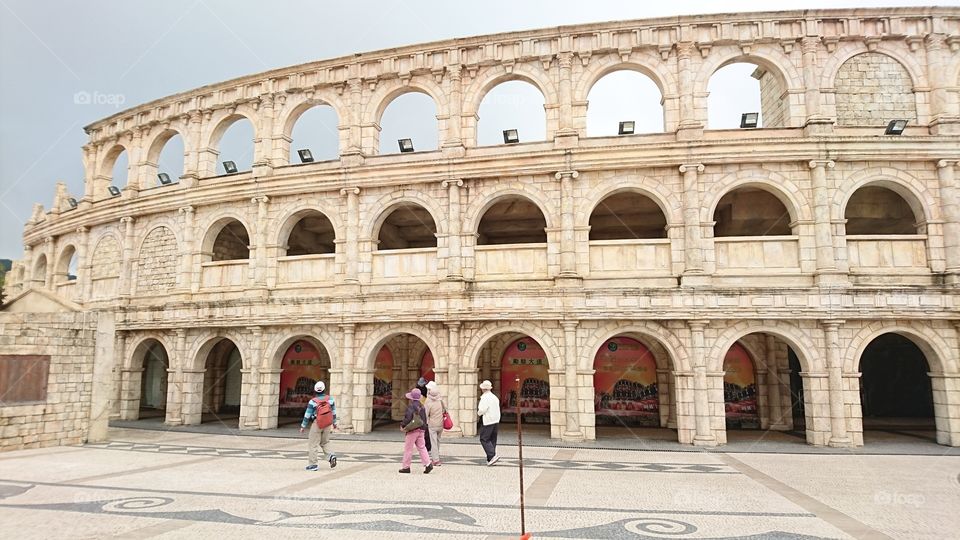 the Macau version of Rome ancient gladiator arena