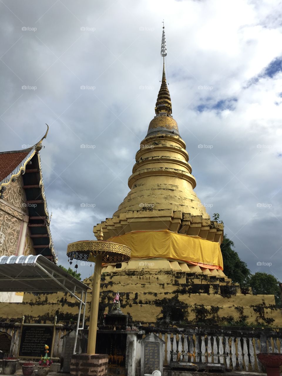 Wat Phra That Jomping
Lampang