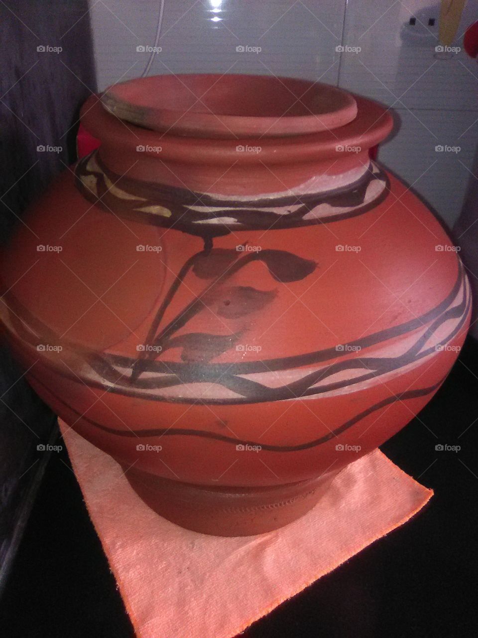 pottery water cantainer