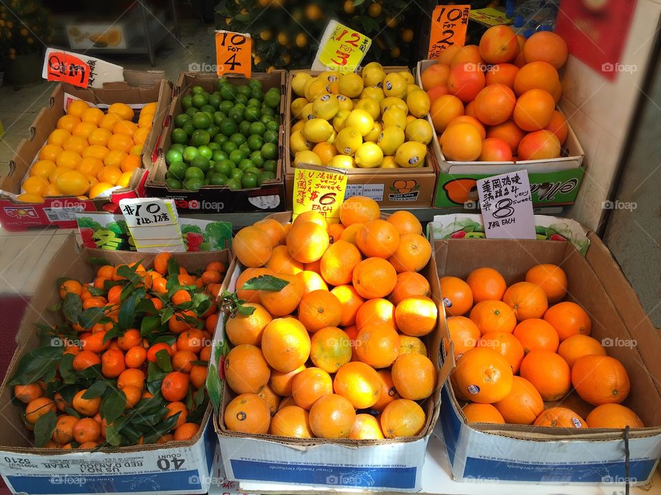 Citrus fruits at the market