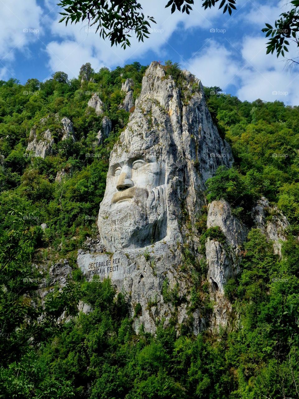 the rock sculpture of the Dacian king Decebal