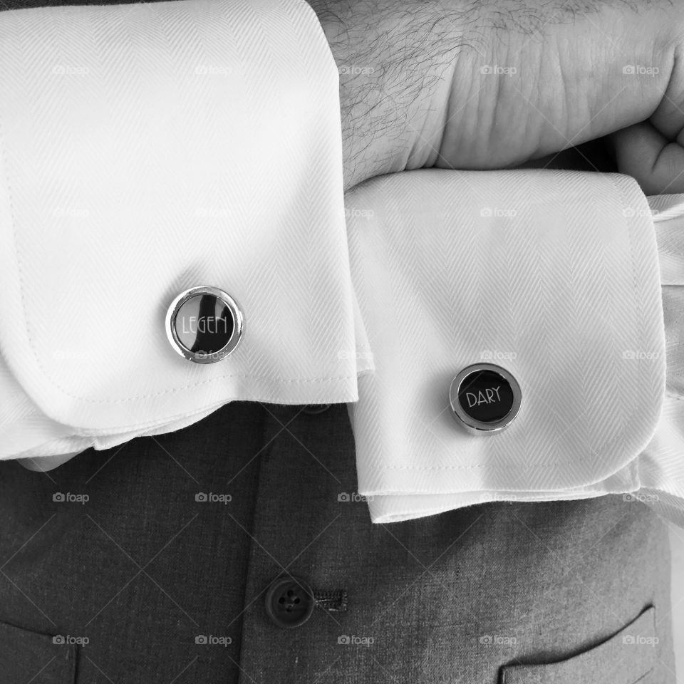 Legendary cuff links 