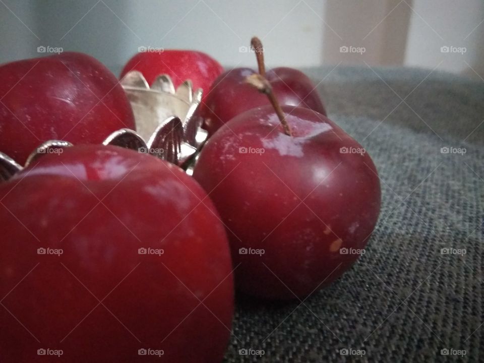 Apple, Fruit, No Person, Food, Grow
