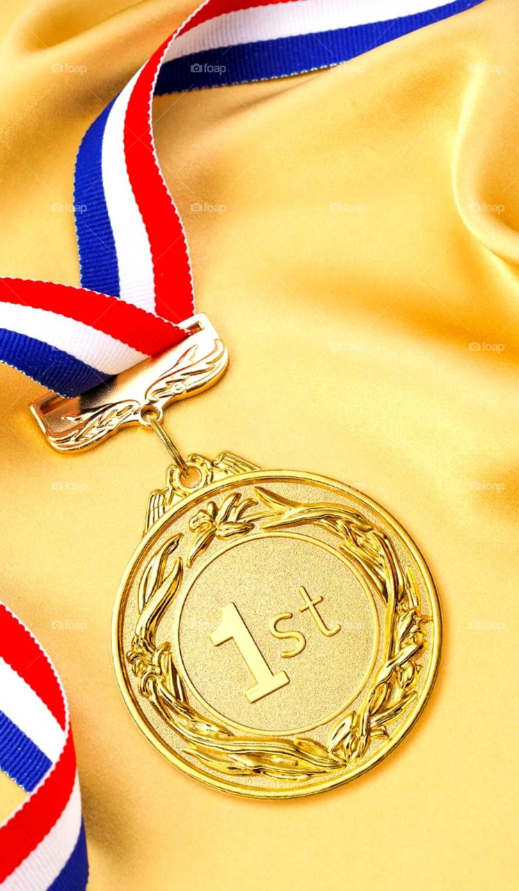 It's so important item for contestant all members got 1 it's so important for all I got 1st it's a medal.