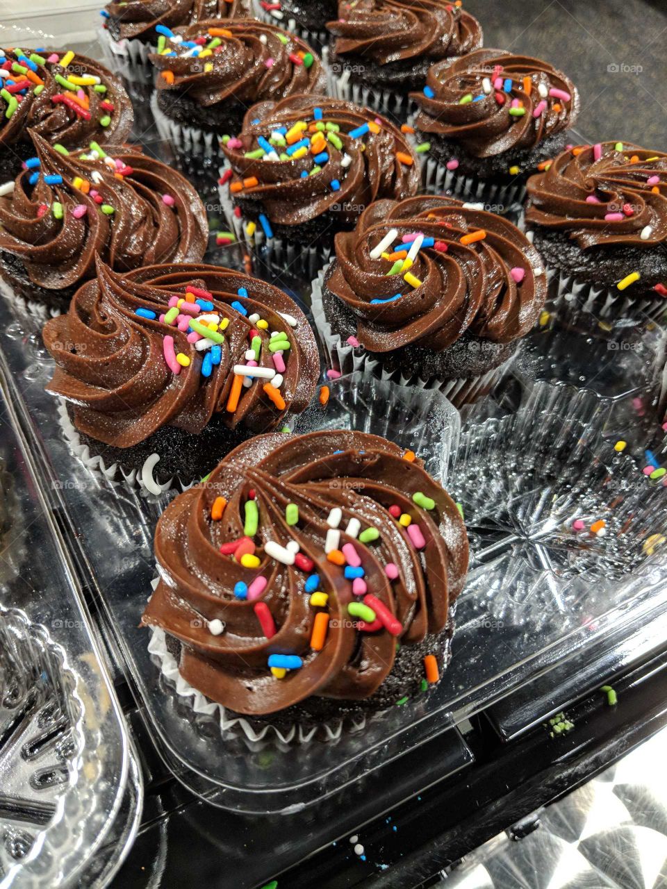 Cupcakes Missing One