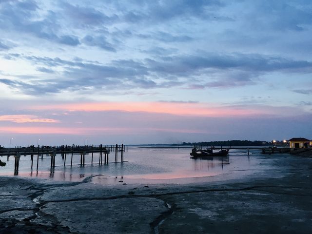 Evening jetty scene 