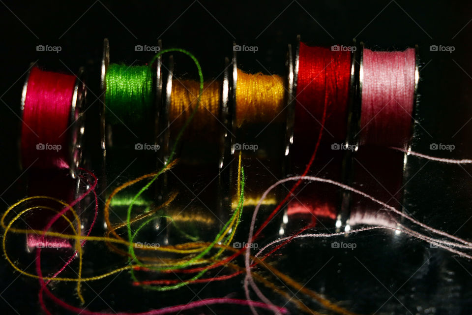 Different color of threads