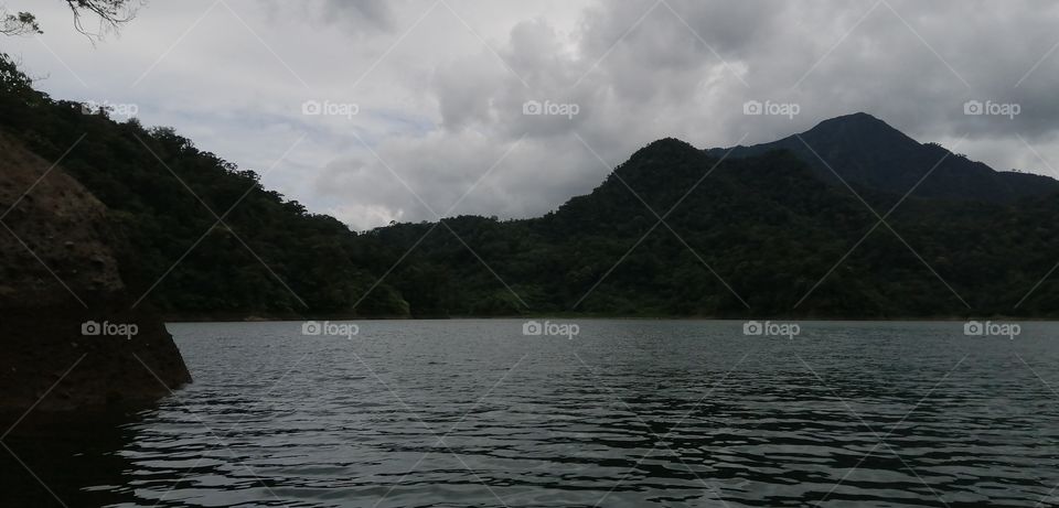 It is a twin lake.
Its located at sibulan negros oriental.
It looks very nice and cool.