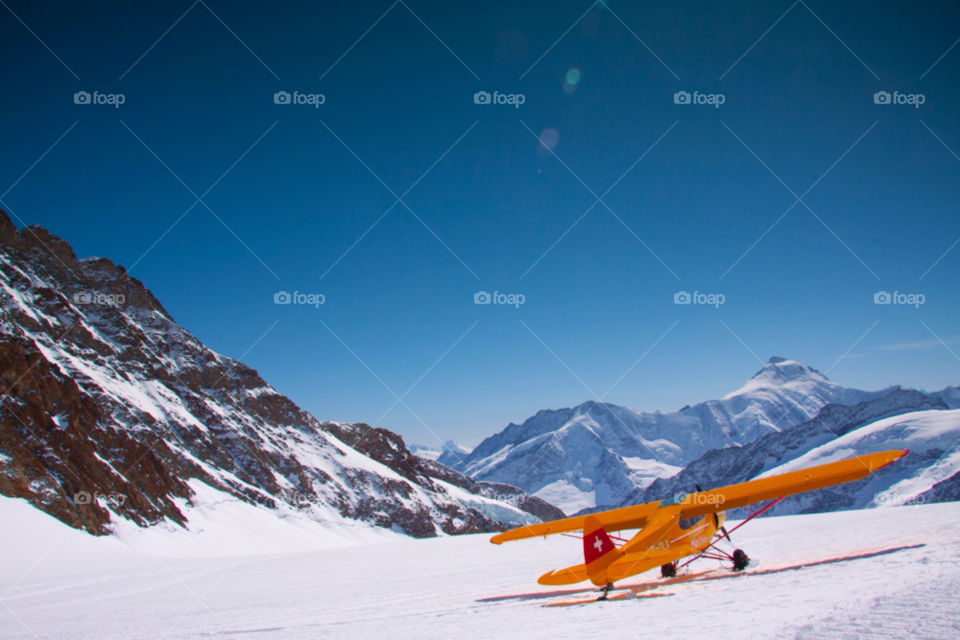 snow travel airplane aircraft by cmosphotos