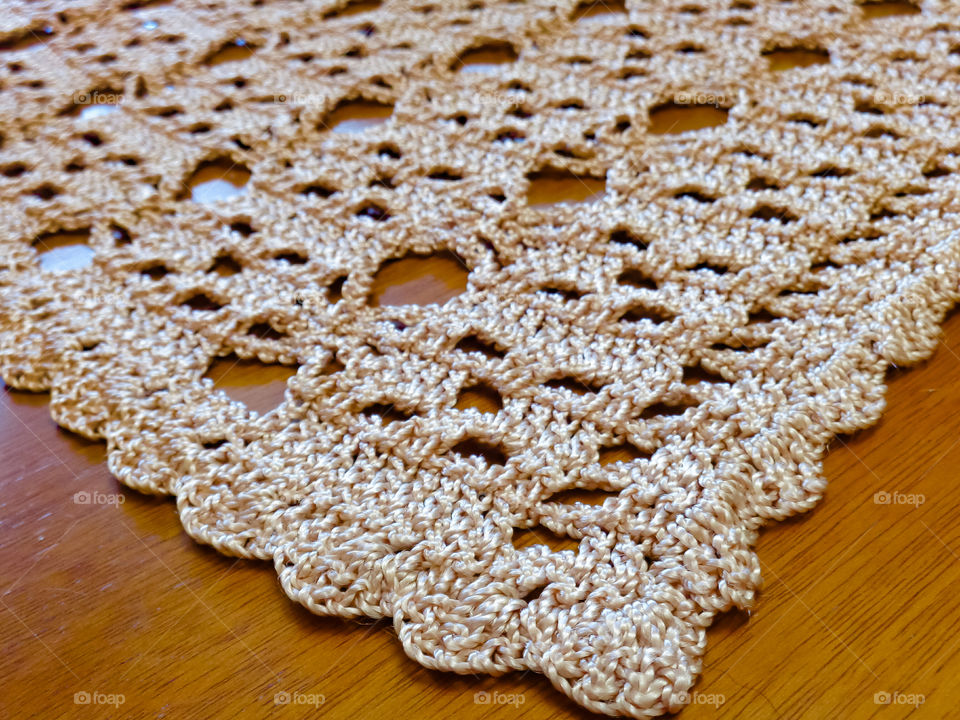 Crochê bege
