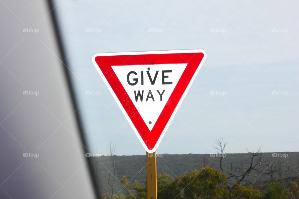 Give way sign