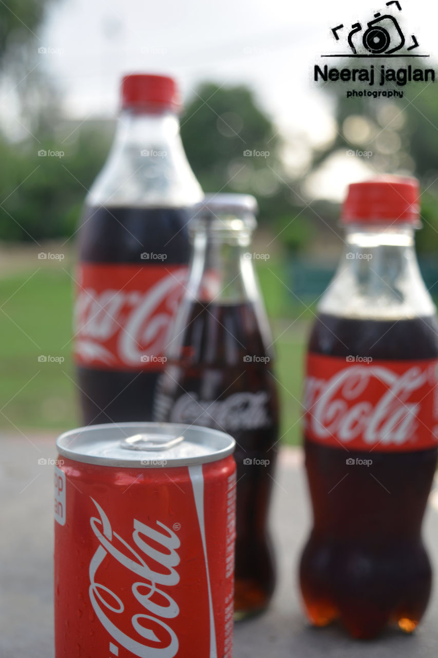 coca cola feel the taste.