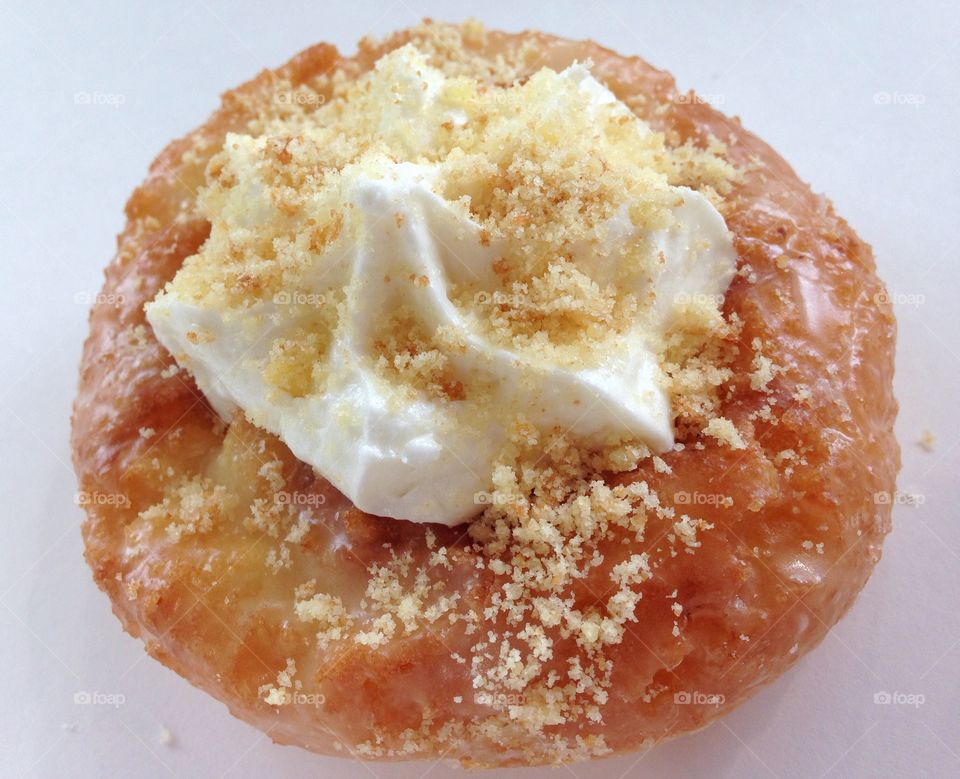 Lemony goodness. Lemon Kreme cake doughnut