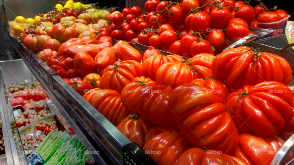 Fruit market