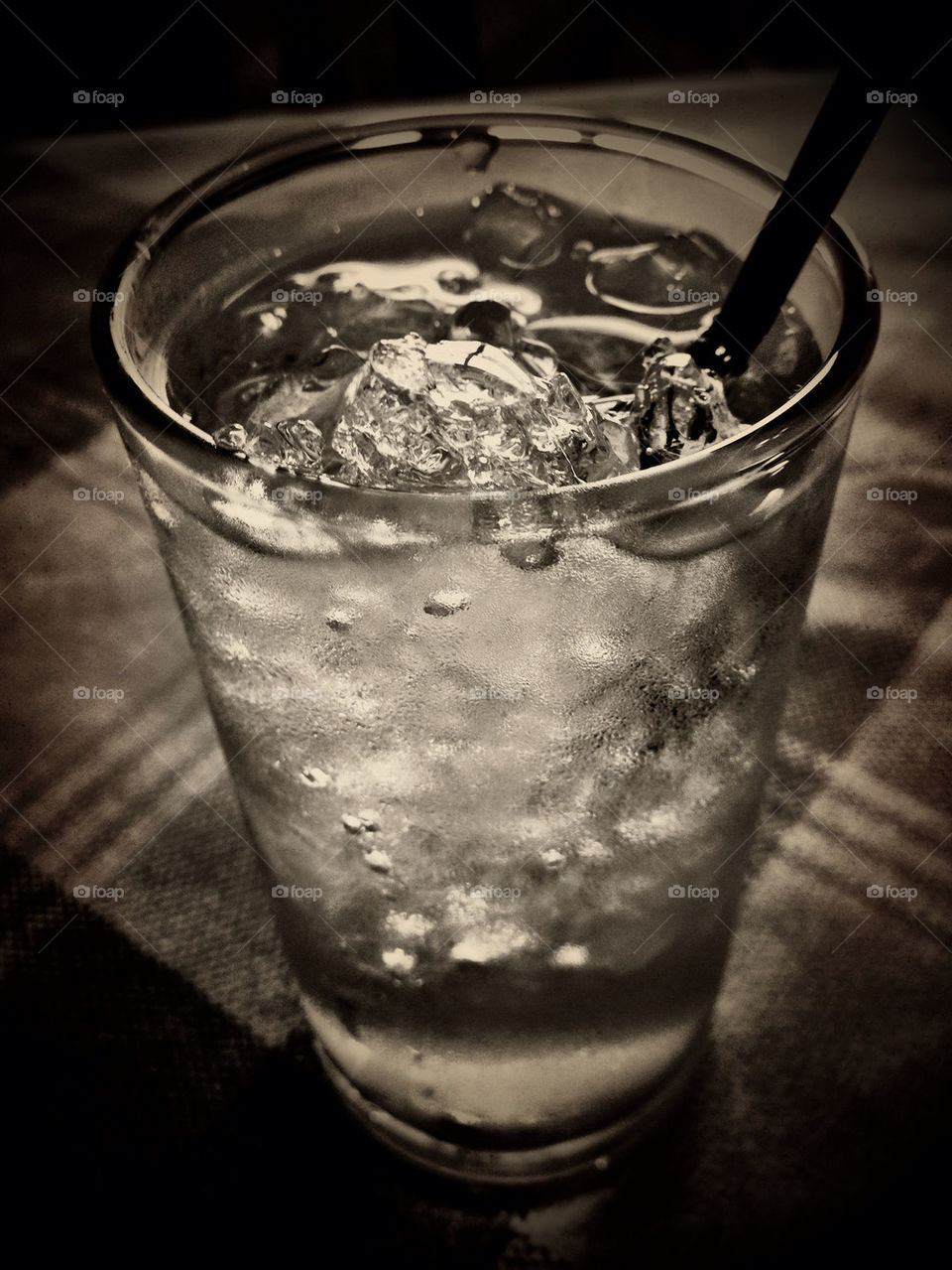 glass water ice café by indesignguru
