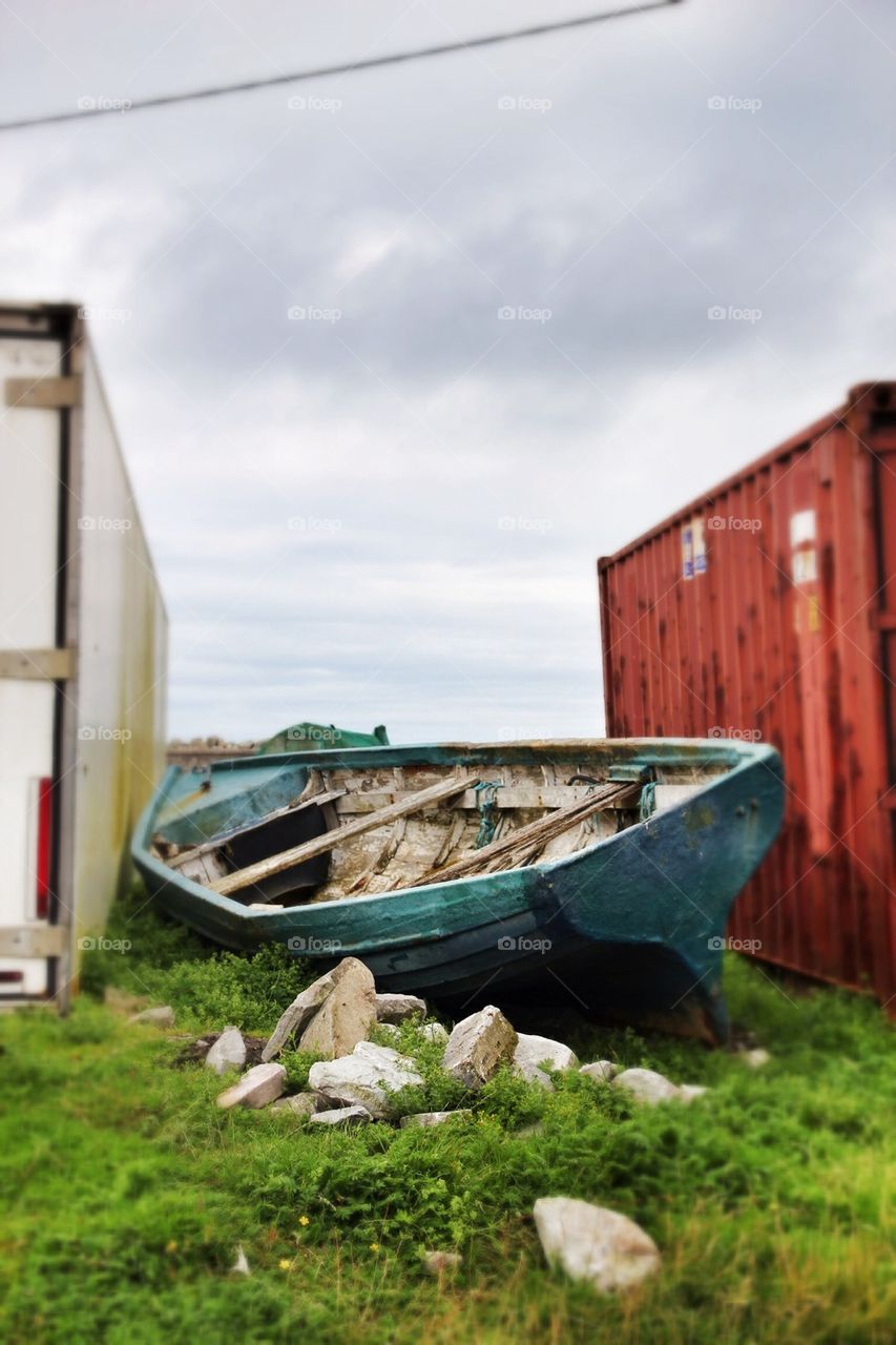 Abbandoned boat