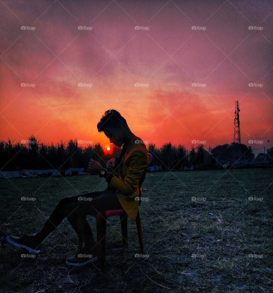 this is a pose for sun light and view for neacher